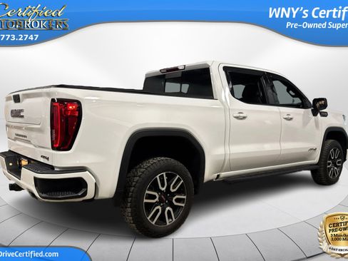 Used 2022 GMC Sierra 1500 AT4 w/ AT4 Premium Package image 6