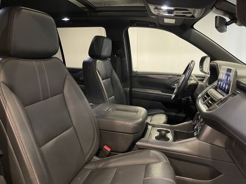 Used 2021 Chevrolet Tahoe RST w/ Luxury Package image 15