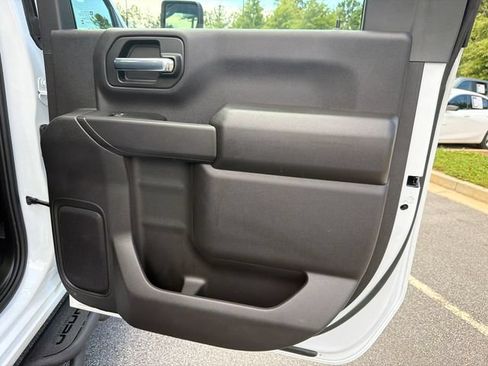 Used 2026 GMC Sierra 2500 Pro AWD/4WD image 16