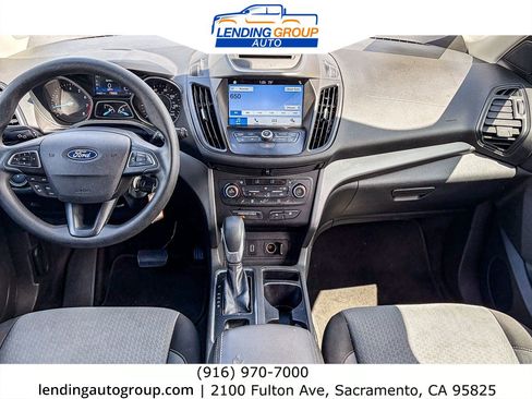Used 2018 Ford Escape SE w/ SE Sync 3 Package AWD/4WD image 11