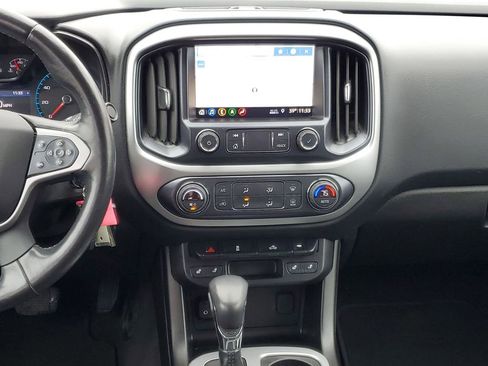 Used 2022 Chevrolet Colorado LT w/ Luxury Package image 26