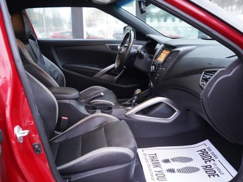 Used 2016 Hyundai Veloster Turbo image 64