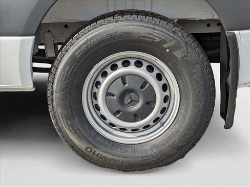 New 2025 Mercedes-Benz Sprinter 2500 image 10