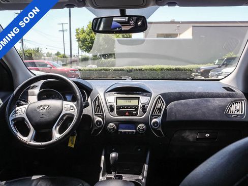 Used 2011 Hyundai Tucson Limited AWD/4WD image 16
