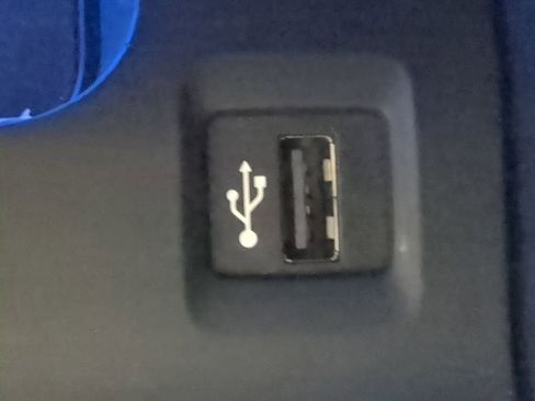 Used 2024 BMW X7 M60i w/ Executive Package image 29