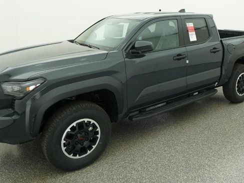 New 2026 Toyota Tacoma TRD Off-Road AWD/4WD image 2