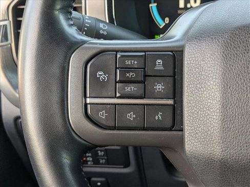Used 2021 Ford F150 Lariat AWD/4WD image 4