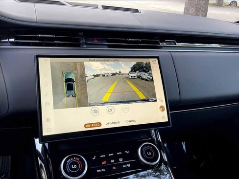 Used 2023 Land Rover Range Rover Sport First Edition image 30