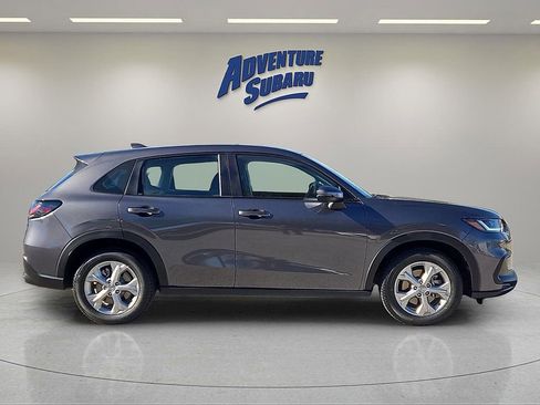 Used 2025 Honda HR-V LX image 7