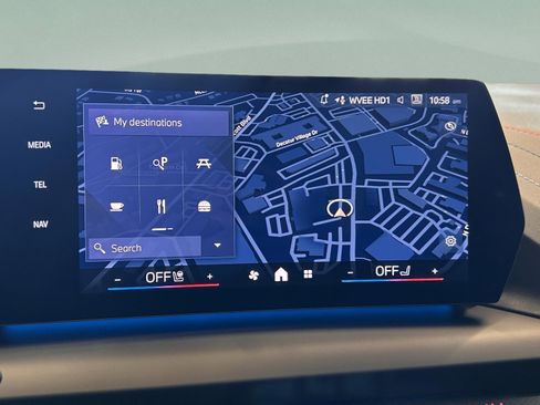 Used 2026 BMW M235i xDrive w/ Technology Package image 16