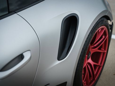 Used 2025 Porsche 911 GT3 RS RWD image 19