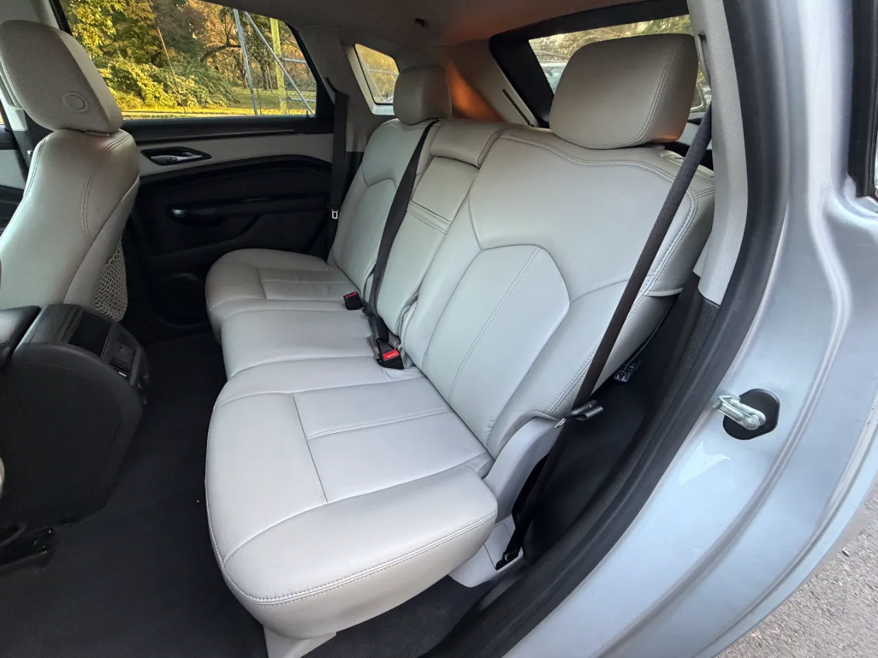 Used 2014 Cadillac SRX FWD image 26
