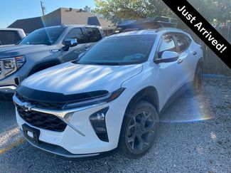 Used 2025 Chevrolet Trax LT w/ LT Convenience Package FWD video 1
