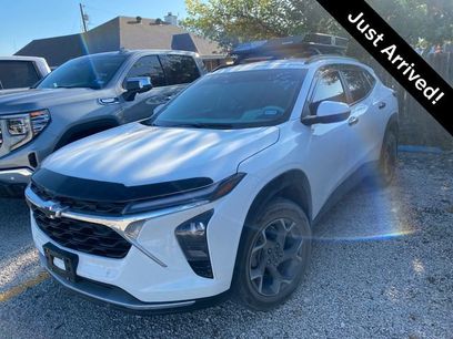 Used 2025 Chevrolet Trax LT w/ LT Convenience Package