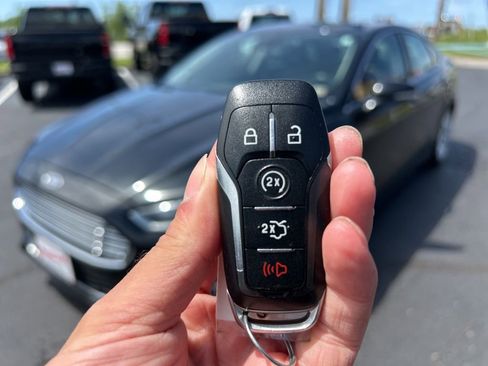 Used 2013 Ford Fusion Titanium w/ Titanium Driver Assist Pkg FWD image 46