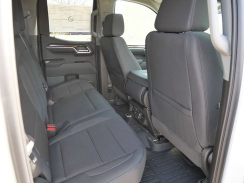 New 2026 GMC Sierra 1500 SLE AWD/4WD image 32