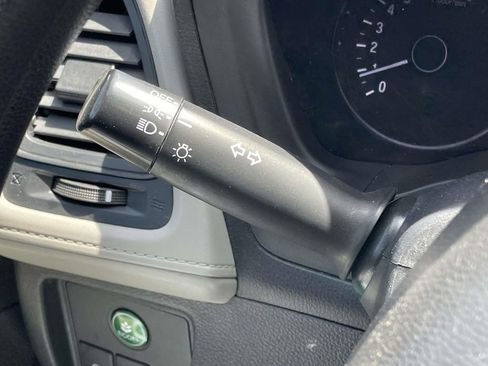 Used 2021 Honda HR-V LX image 12