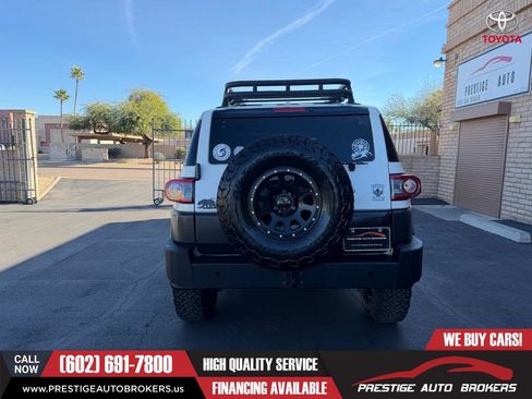 Used 2012 Toyota FJ Cruiser 4WD w/ TRD Sport Pkg image 41