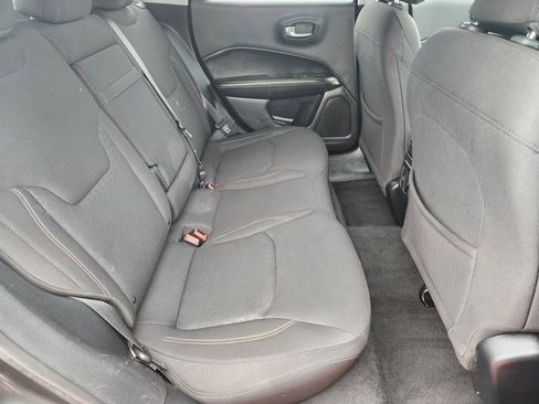 Used 2017 Jeep Compass Sport image 31