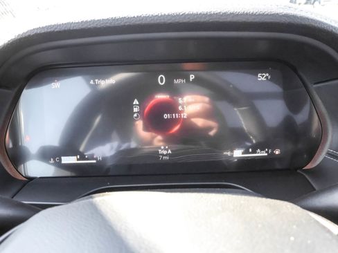 New 2025 Jeep Grand Cherokee Limited w/ Black Appearance Package image 21