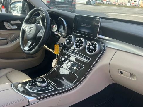 Used 2017 Mercedes-Benz C 300 Sedan image 13