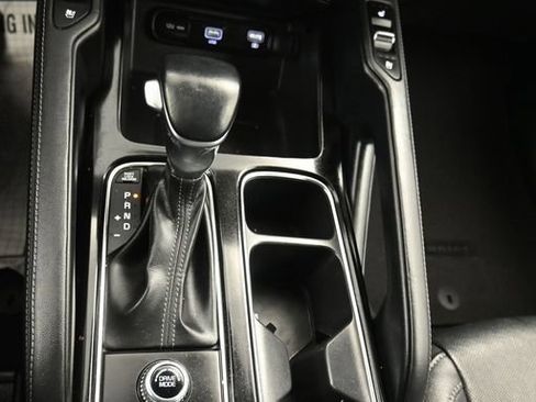 Used 2021 Kia Telluride EX w/ EX Premium Package FWD image 13
