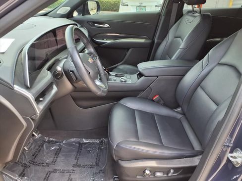 Certified 2024 Cadillac XT4 Sport w/ Cold Weather Package FWD image 19