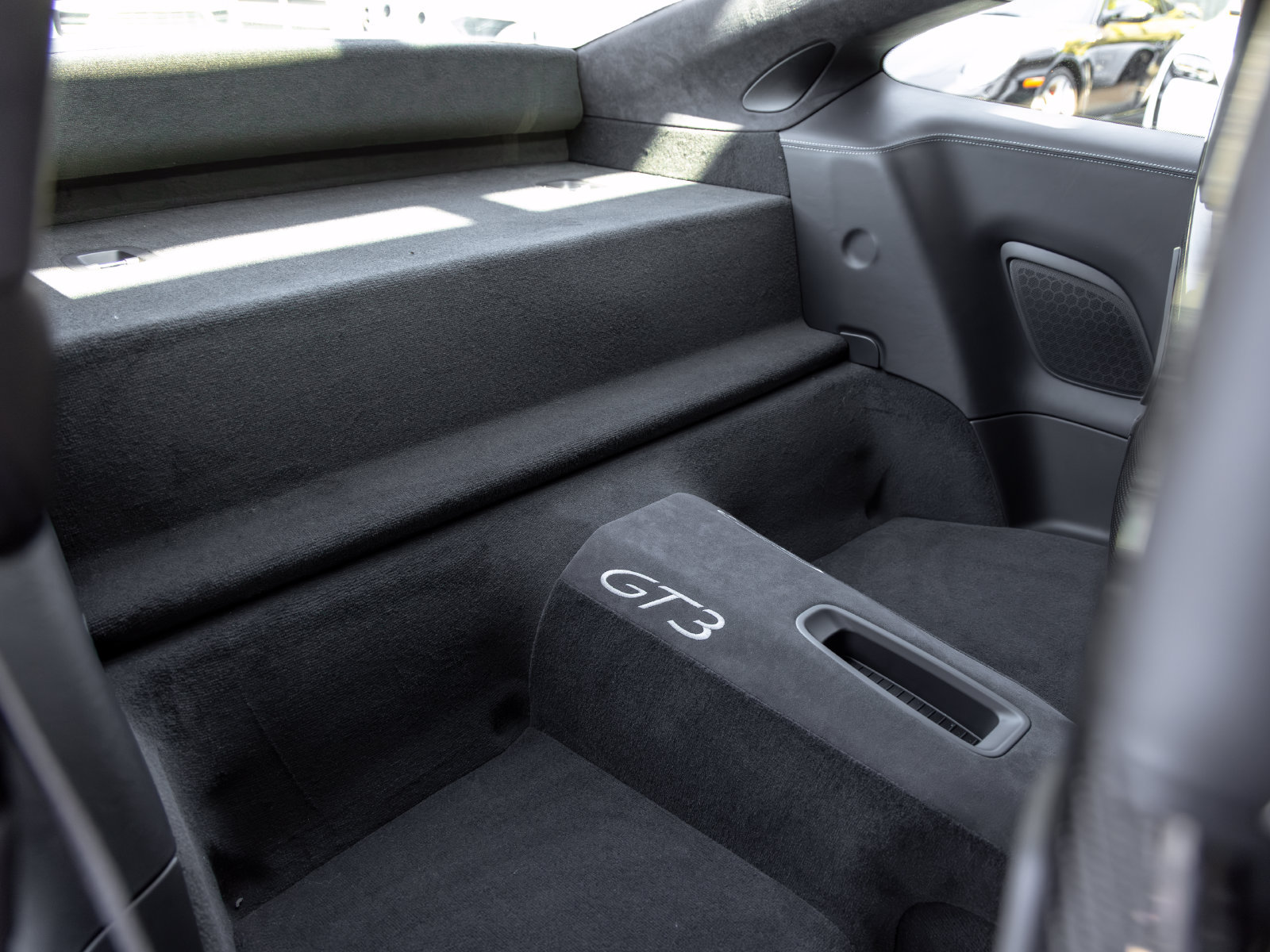 Certified 2015 Porsche 911 GT3 RWD image 48