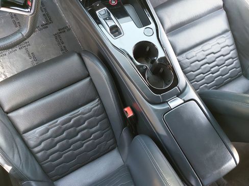 Used 2023 Audi RS e-tron GT w/ Carbon Performance Package AWD/4WD image 28