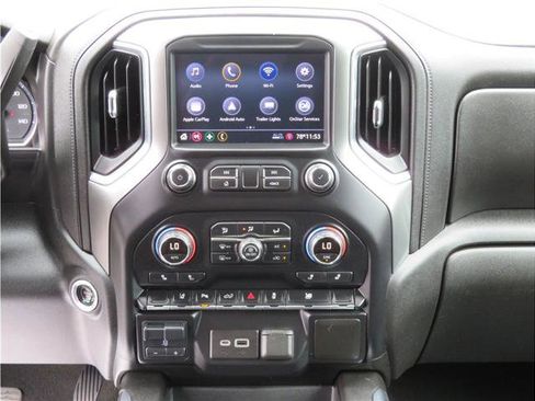 Used 2021 Chevrolet Silverado 2500 LT w/ Convenience Package image 7