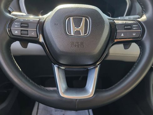 Used 2023 Honda Pilot EX-L image 30