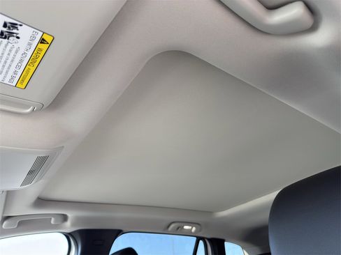 New 2025 MAZDA CX-50 AWD 2.5 S w/ Weather Package image 12