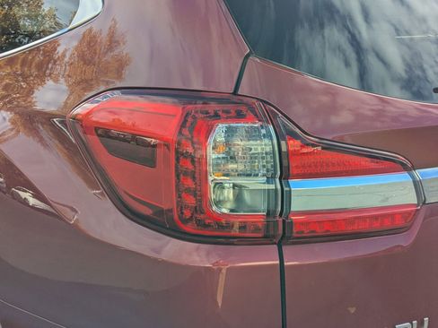 Used 2020 Subaru Ascent Limited w/ Technology Package image 13