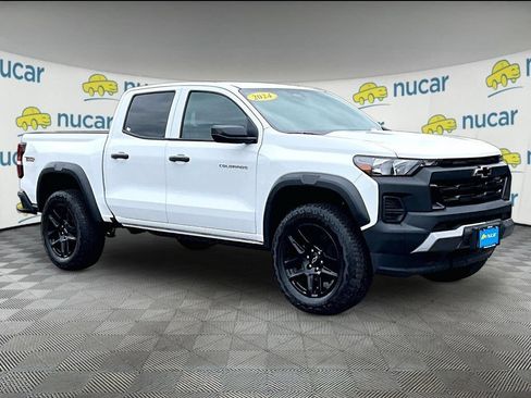 Used 2024 Chevrolet Colorado Trail Boss AWD/4WD image 1