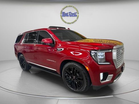 Used 2022 GMC Yukon Denali w/ Denali Ultimate Package AWD/4WD image 7