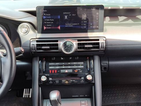 Used 2022 Lexus IS 350 F Sport w/ Navigation Package RWD image 18