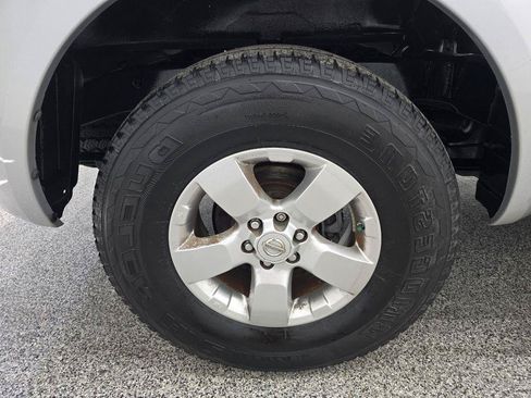 Used 2012 Nissan Frontier SV RWD image 30