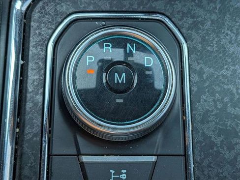 Used 2022 Ford Expedition Max Limited image 10