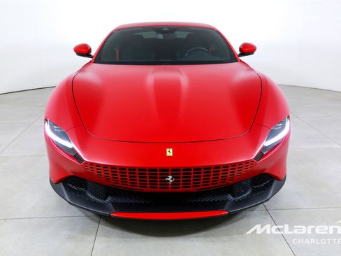 Used 2023 Ferrari Roma image 4