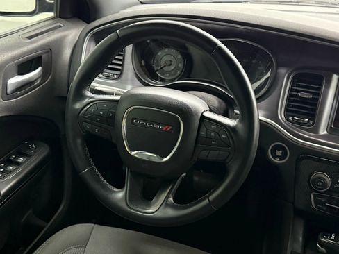Used 2018 Dodge Charger SXT w/ Blacktop Package image 22