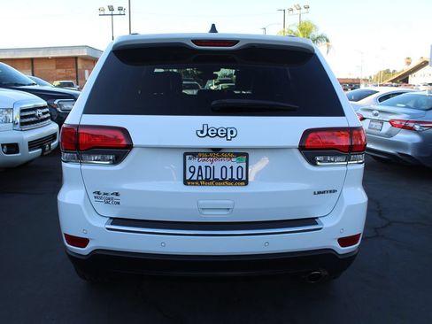 Used 2022 Jeep Grand Cherokee Limited AWD/4WD image 6