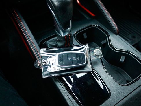 Used 2023 Nissan Frontier PRO-4X w/ Technology Package image 36