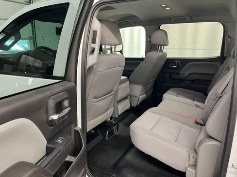 Used 2016 Chevrolet Silverado 3500 W/T w/ WT Convenience Package AWD/4WD image 9