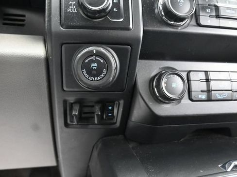 Used 2019 Ford F150 XL w/ Equipment Group 101A Mid AWD/4WD image 13