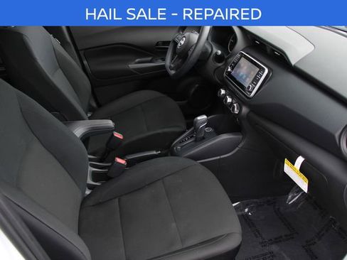 Certified 2025 Nissan Kicks Play S image 32