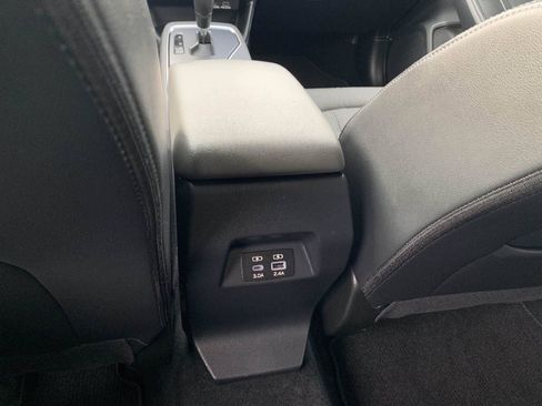 Used 2024 Subaru Crosstrek 2.0i Premium AWD/4WD image 34