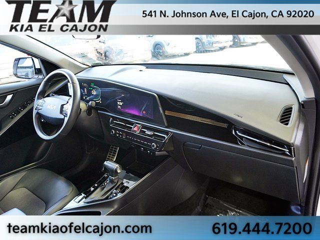 Certified 2025 Kia Niro EX Touring FWD image 11