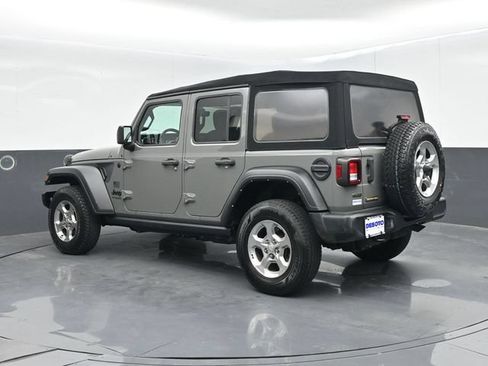Used 2021 Jeep Wrangler Unlimited Sport AWD/4WD image 6
