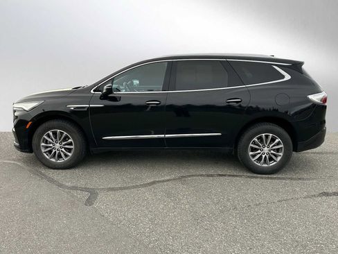 Used 2022 Buick Enclave Premium image 6