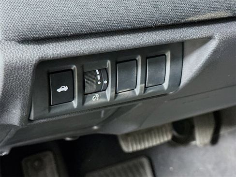 Used 2025 Subaru Legacy Premium image 10